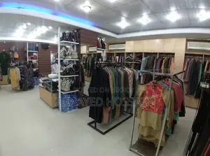 Job Opportunity in Showroom, Staff Needed