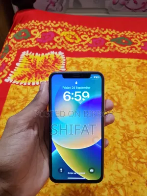 অ্যাপল আইফোন এক্স ৬৪ জিবি হোয়াইট