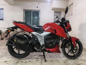 TVS Apache RTR 160 4V 2019 Red