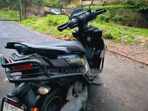Yamaha YBR 2021 Green