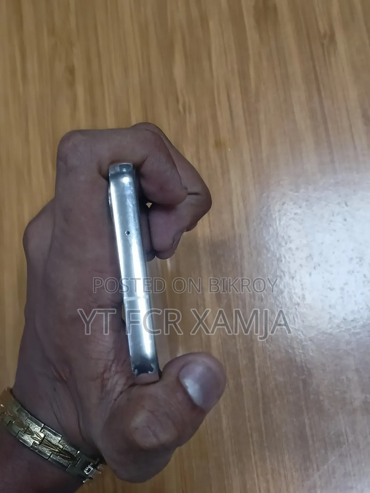 স্যামসাং গ্যালাক্সি এস২৩ ৫১২ জিবি সাদা