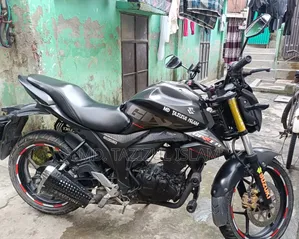 Suzuki Gixxer 2024 Black