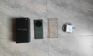 শাওমি ১৩ আল্ট্রা ২৫৬ জিবি ব্ল্যাক
