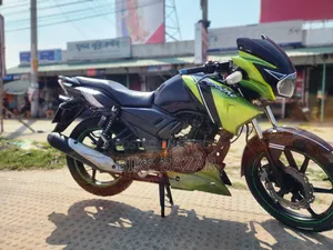 TVS Apache RTR 160 2V 2015 Black