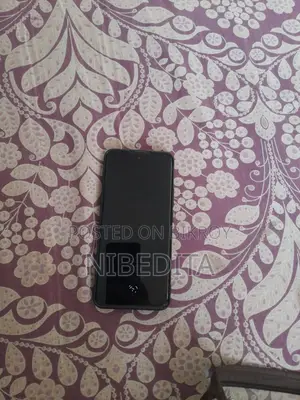 Oppo Reno12 256 GB Orange