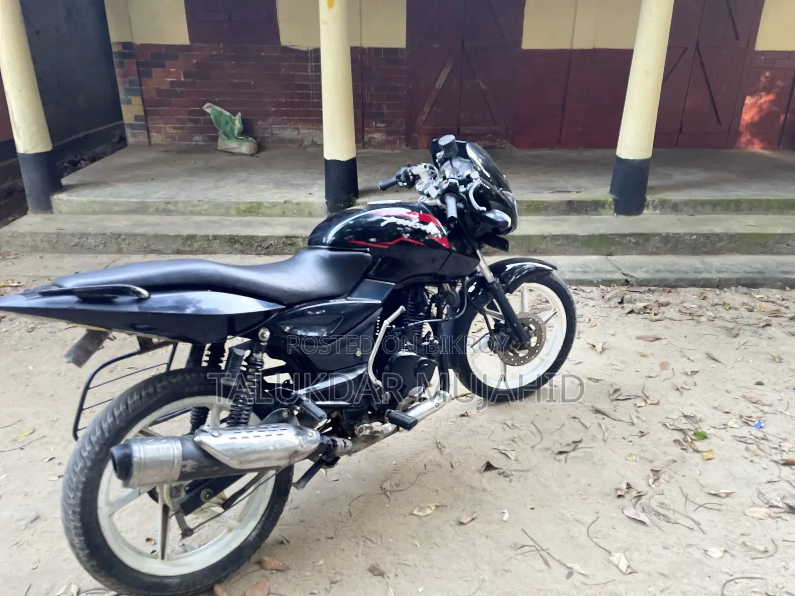 Bajaj Pulsar 150 2009 Black