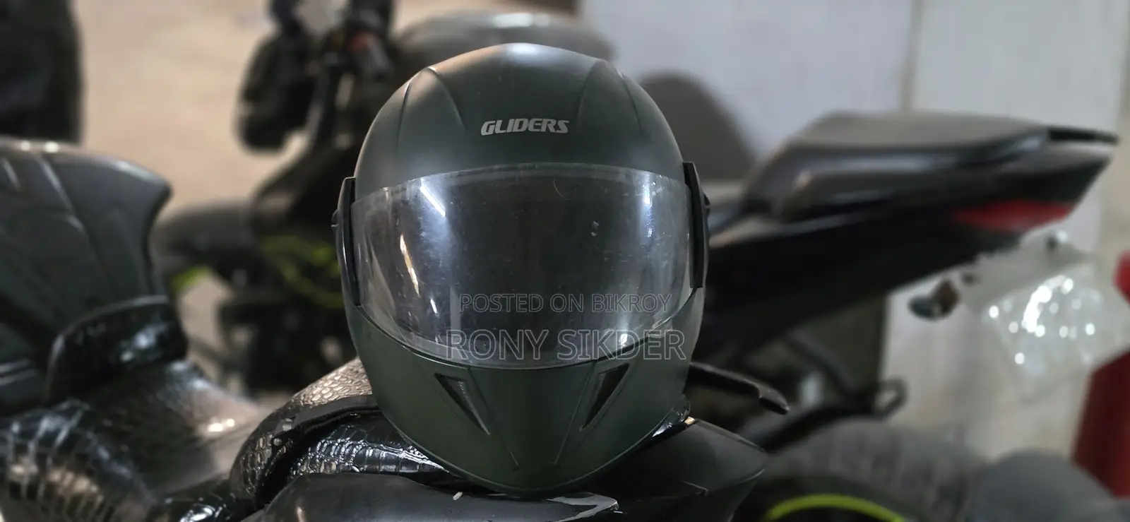গ্লাইডার্স হেলমেট ৯০০ গ্রাম