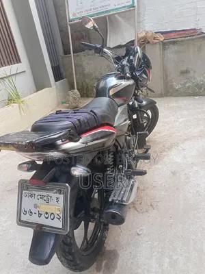 বাজাজ ডিসকভার ১১০ ২০২১ ব্ল্যাক