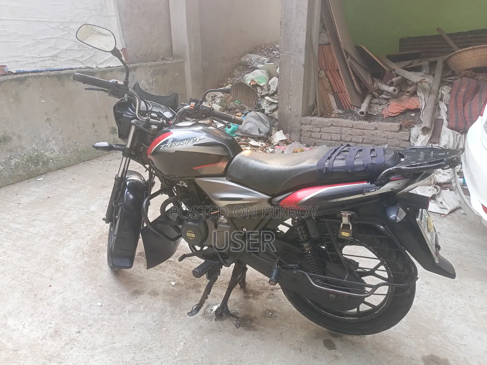 বাজাজ ডিসকভার ১১০ ২০২১ ব্ল্যাক