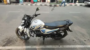 Suzuki Hayate 2017 White