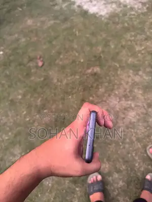 স্যামসাং গ্যালাক্সি এস২১ ৫জি ১২৮ জিবি ব্ল্যাক