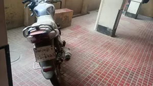 ইয়ামাহা ২০১০ নীল