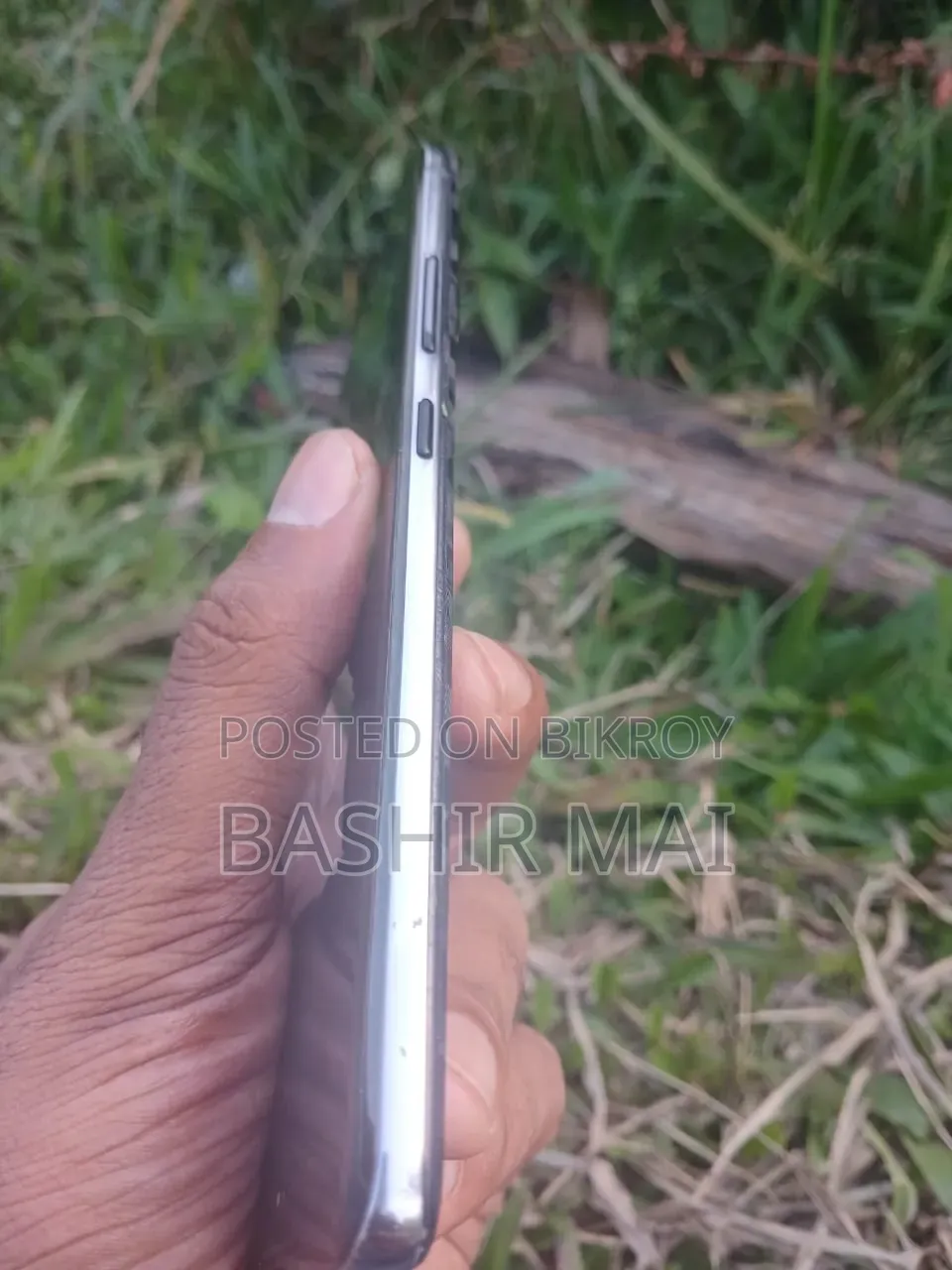 স্যামসাং গ্যালাক্সি এ৮২ ৫জি (গ্যালাক্সি কোয়ান্টাম ২) ১২৮ জিবি সিলভার