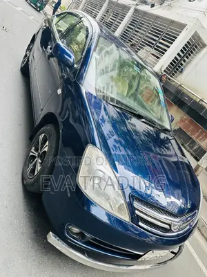 টয়োটা অ্যালিওন ২০০৫ নীল