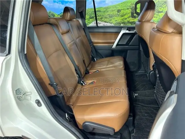 Toyota Land Cruiser Prado 2.7 2021 Pearl
