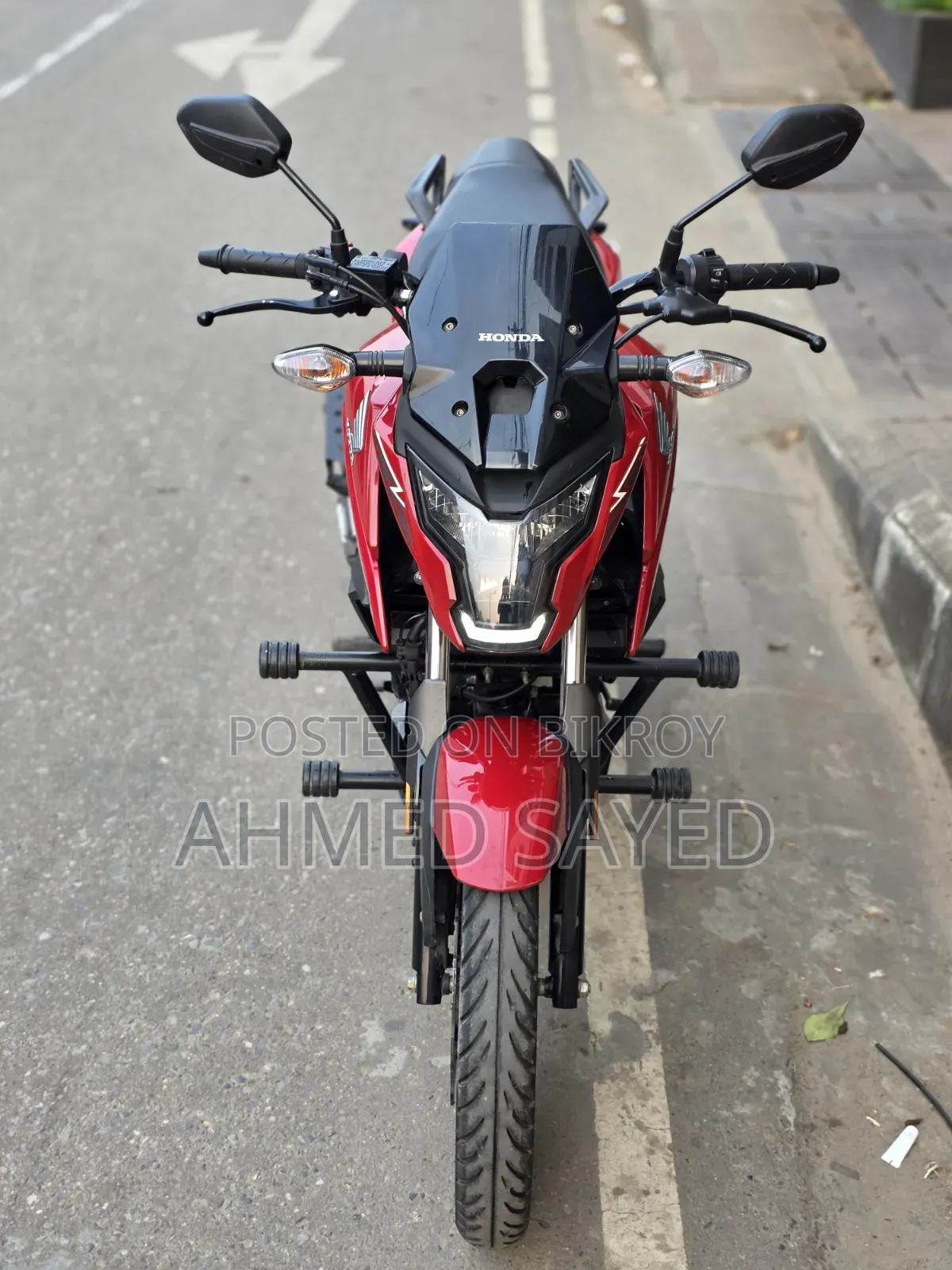 হোন্ডা এক্স-ব্লেড ১৬০ ২০২৫ লাল