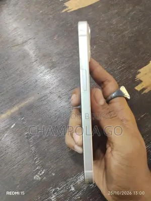 Apple iPhone 13 128 GB White