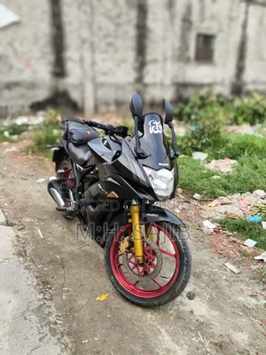 সুজুকি জিক্সার এসএফ ২০১৫ কালো