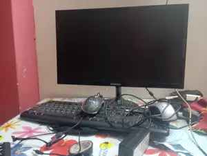 SAMSUNG Monitor