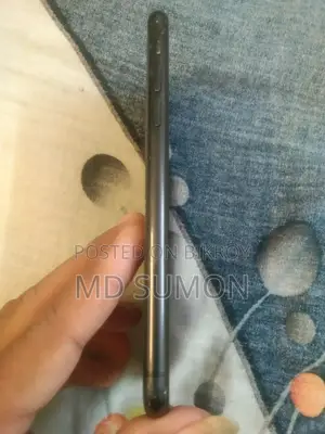 Apple iPhone XR 64 GB Black