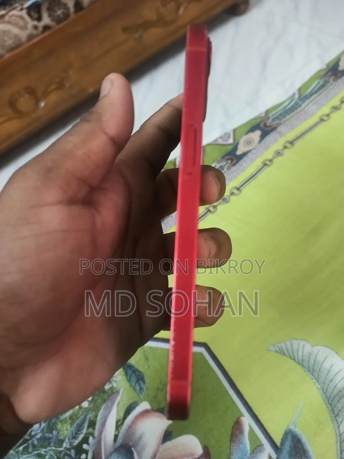 Apple iPhone 13 128 GB Red