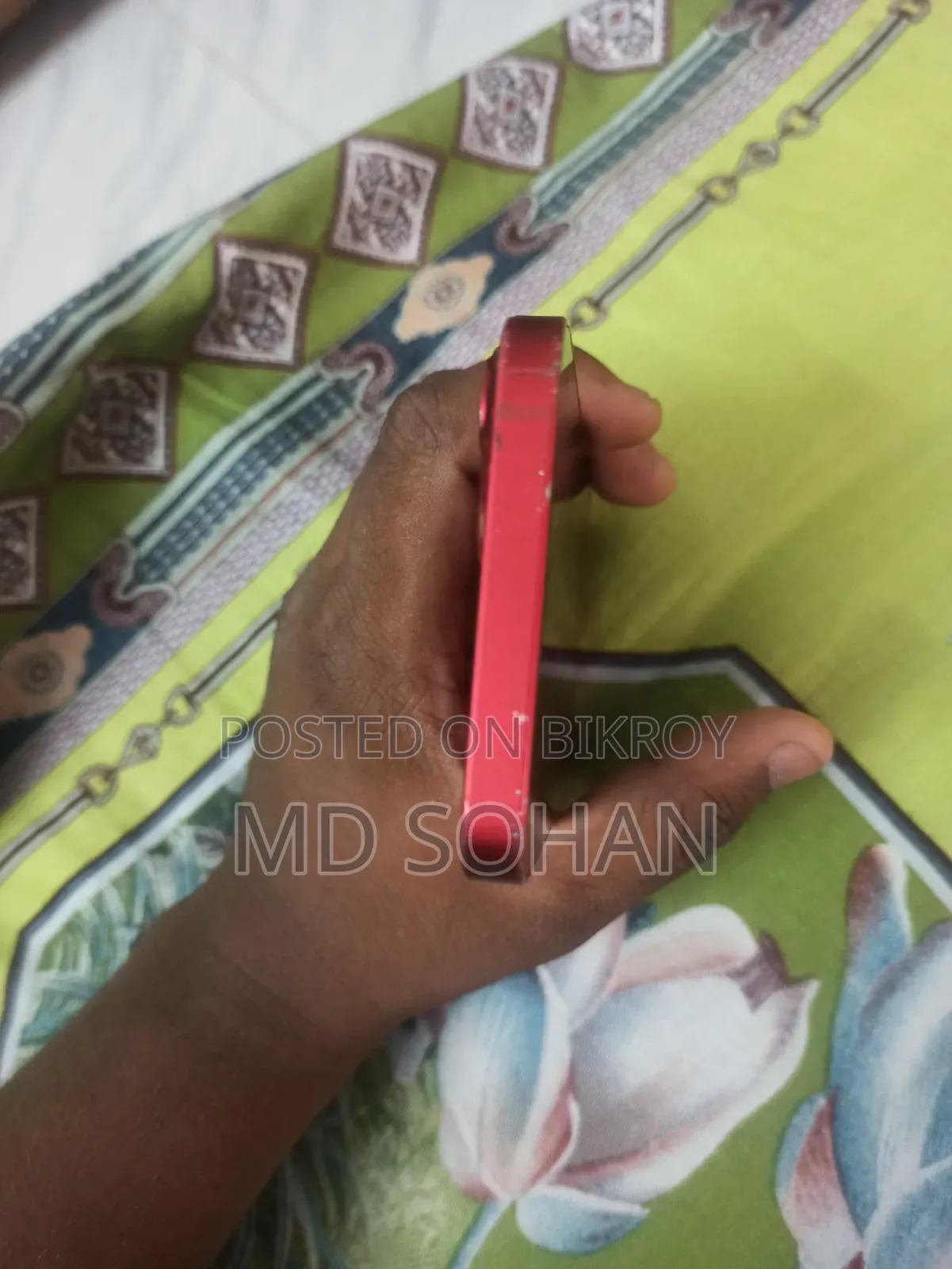 Apple iPhone 13 128 GB Red