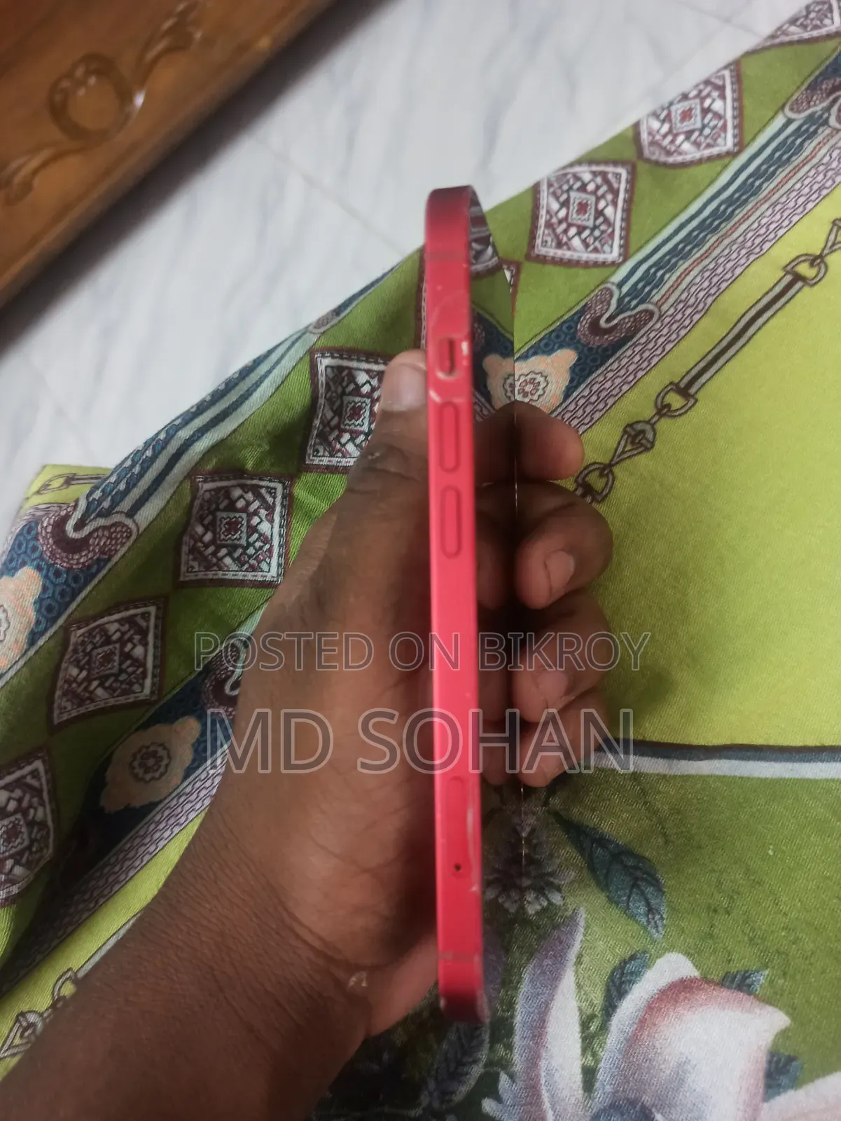 Apple iPhone 13 128 GB Red