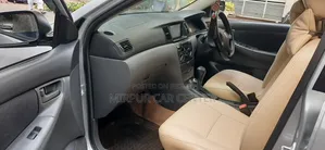 Toyota Corolla ২০০৩ সিলভার