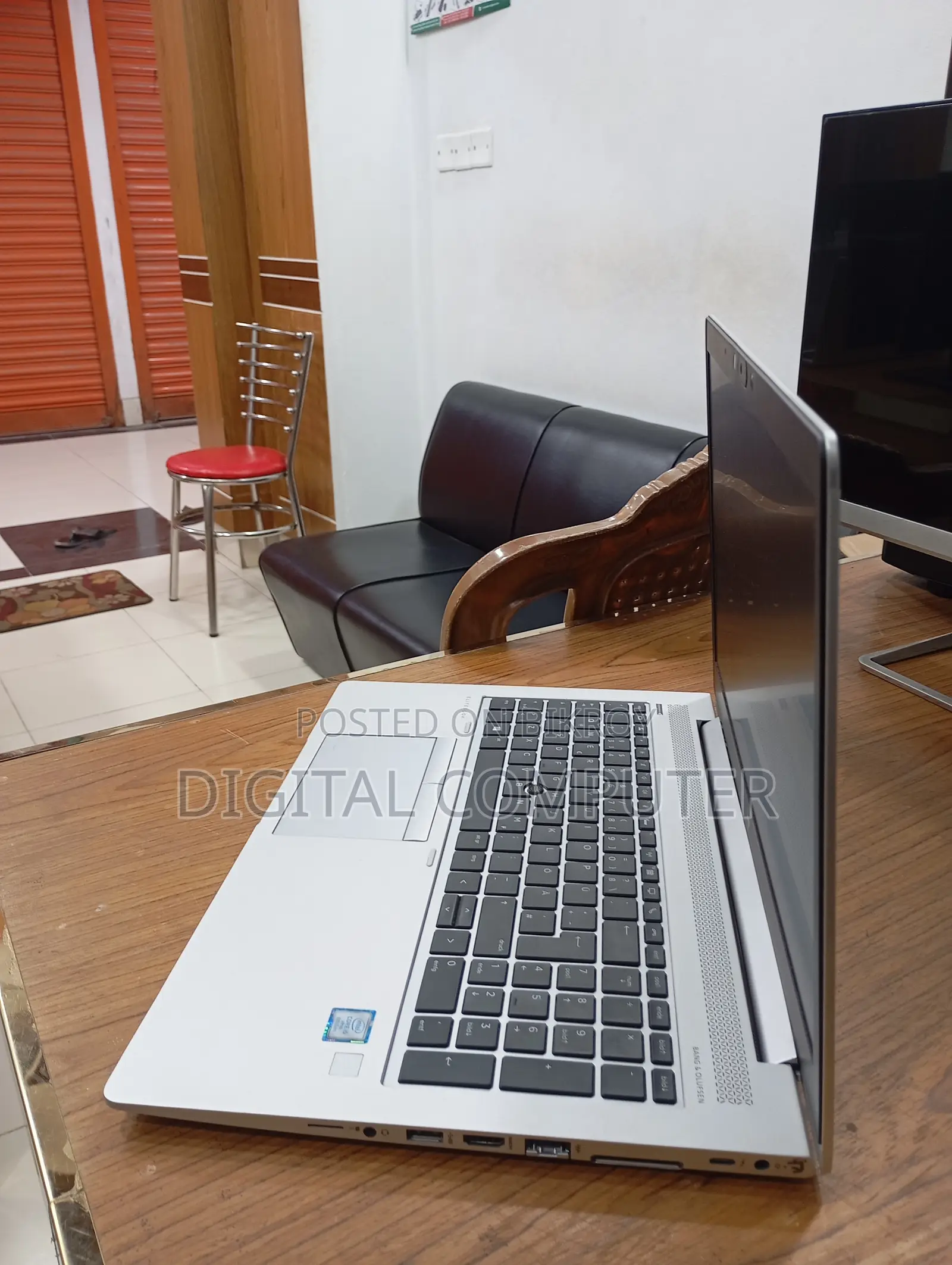 Laptop HP EliteBook 850 G6 8GB Intel Core i5 SSD 256GB