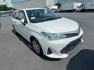 Toyota Corolla Fielder 1.5 Petrol FWD 2021 White