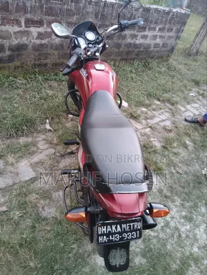 Bajaj Platina 125 2012 Red