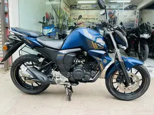 ইয়ামাহা এফজেডএস ভি২ ২০২২ ব্লু