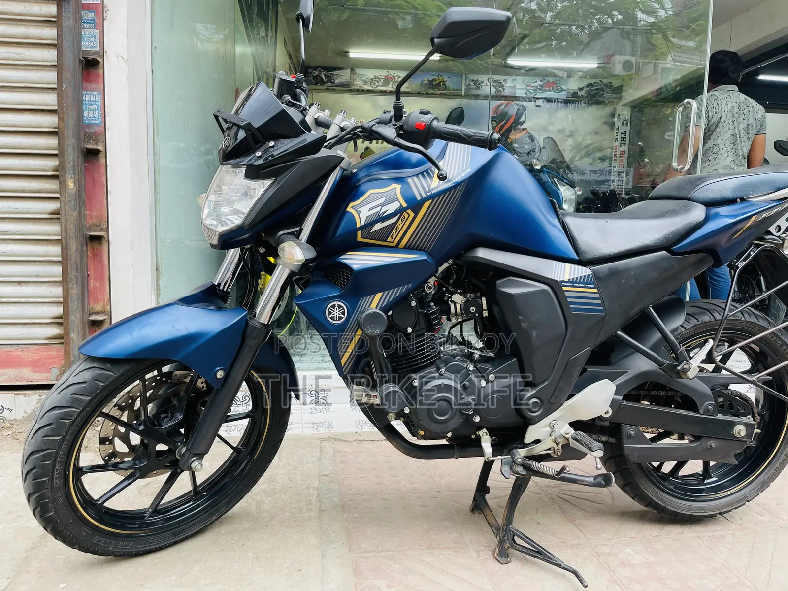 ইয়ামাহা এফজেডএস ভি২ ২০২২ ব্লু