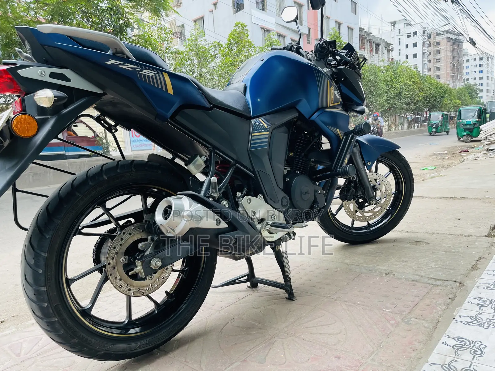 ইয়ামাহা এফজেডএস ভি২ ২০২২ ব্লু