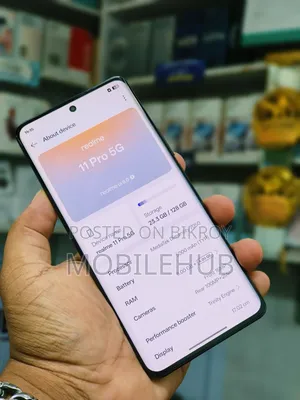 রিয়েলমি ১১ প্রো ১২৮ জিবি ব্ল্যাক