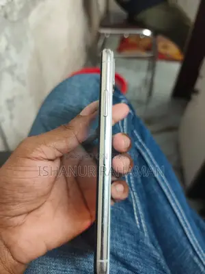 নতুন অ্যাপল আইফোন এক্স ৬৪ জিবি সাদা