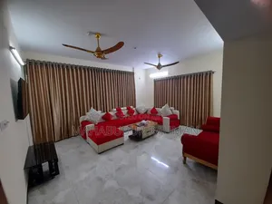 Furnished 4bdrm Apartment in Premium Full for rent