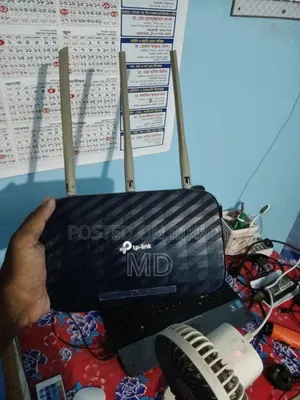 This router will be sold urgently, condition 100% fresh