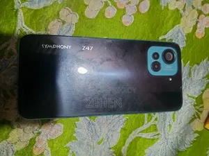 Symphony Z47 64 GB Green
