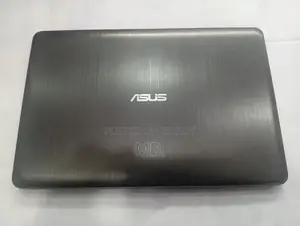 Laptop Asus X540LA 4GB AMD A8 SSD 256GB
