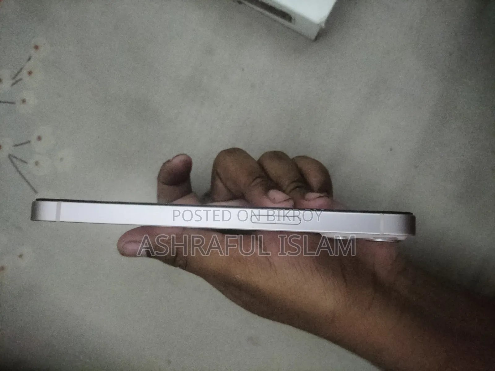 Apple iPhone 13 128 GB Gray