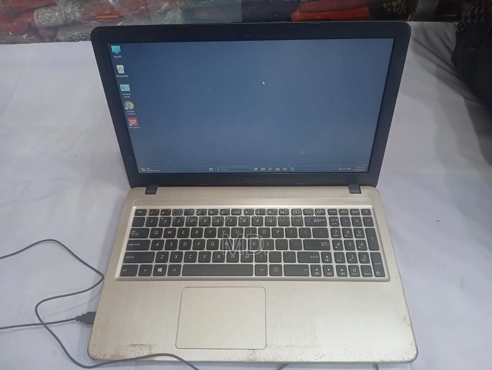 Laptop Asus X540LA 4GB AMD A8 SSD 256GB