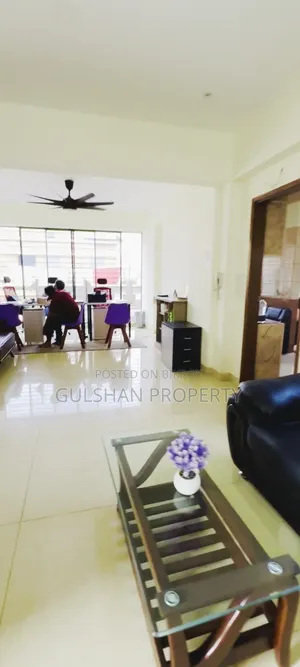 বনানীতে ২০০০ বর্গফুটের বিলাসবহুল অফিস ভাড়া