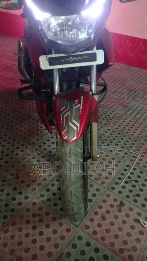 TVS Apache RTR 160 2V 2018 Red