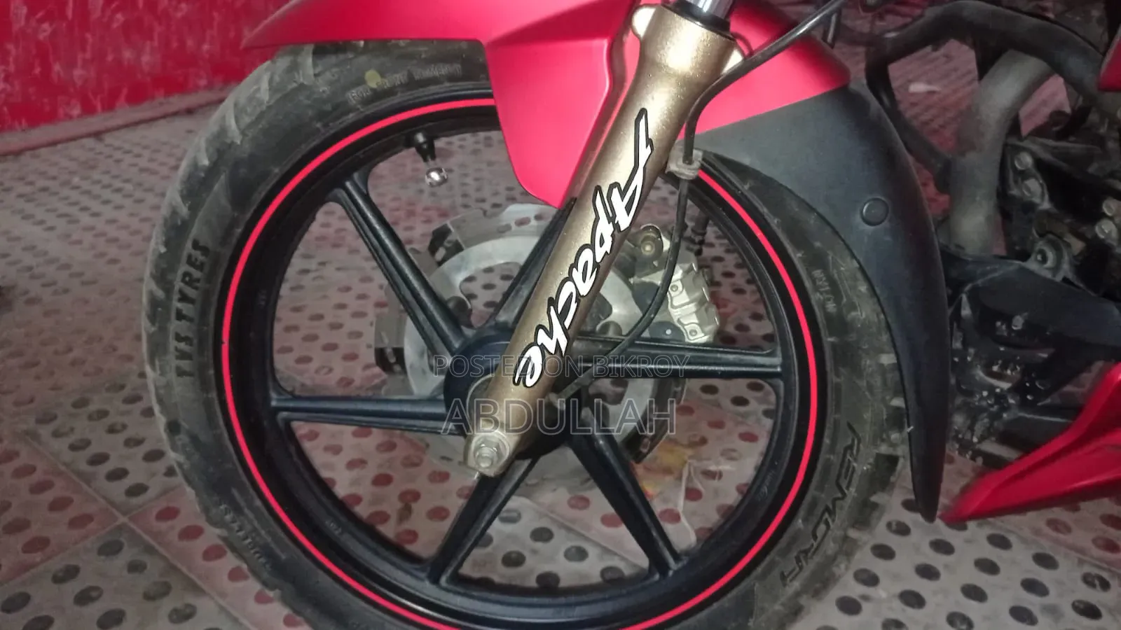 TVS Apache RTR 160 2V 2018 Red