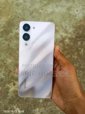 Vivo Y04 64 GB