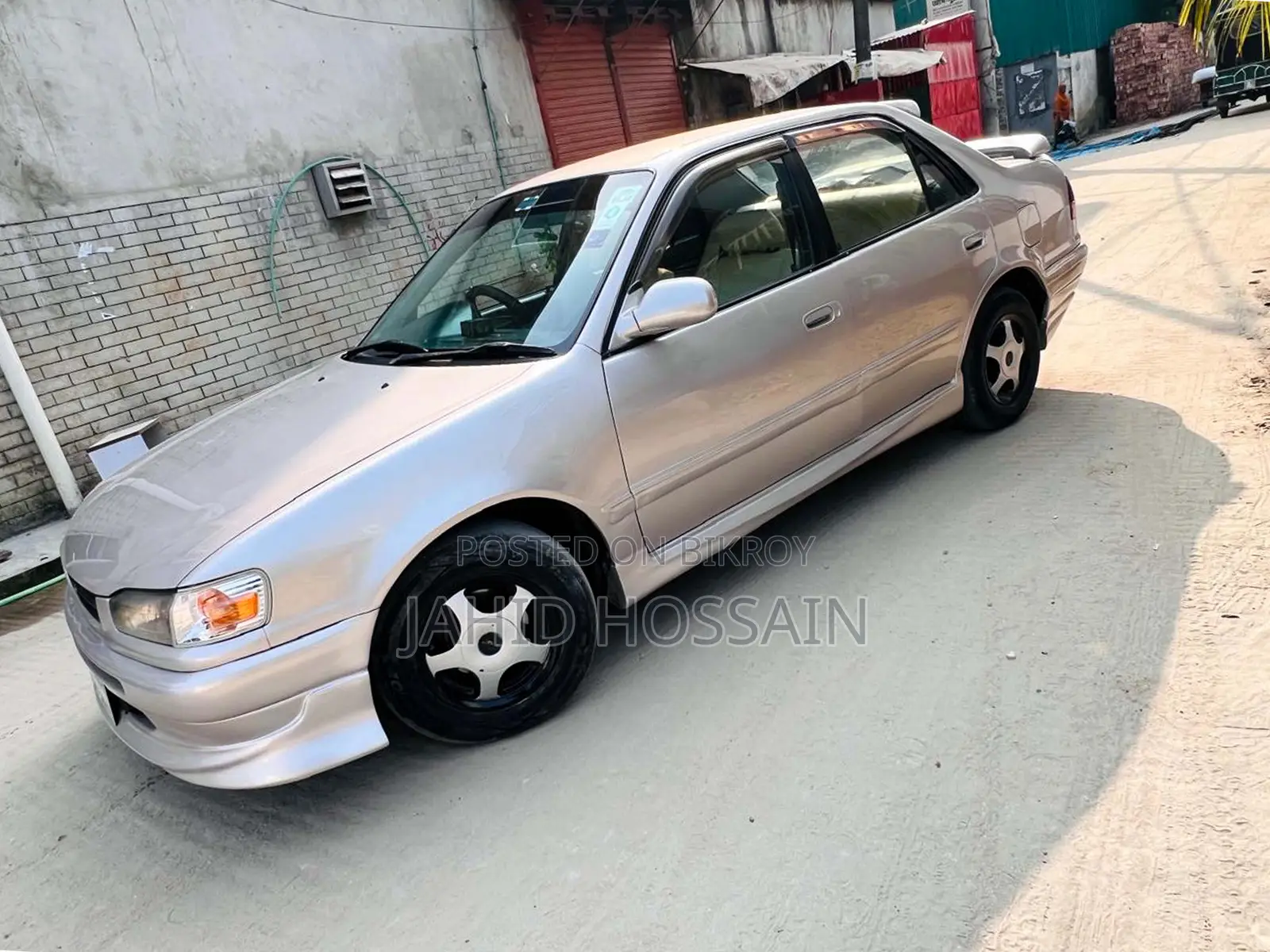 Toyota Corolla Sedan 1997 Pearl
