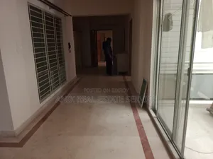 গুলশানের অনিক রিয়েল এস্টেটে ৩ বেডরুমের অ্যাপার্টমেন্ট ভাড়া দেওয়া হবে