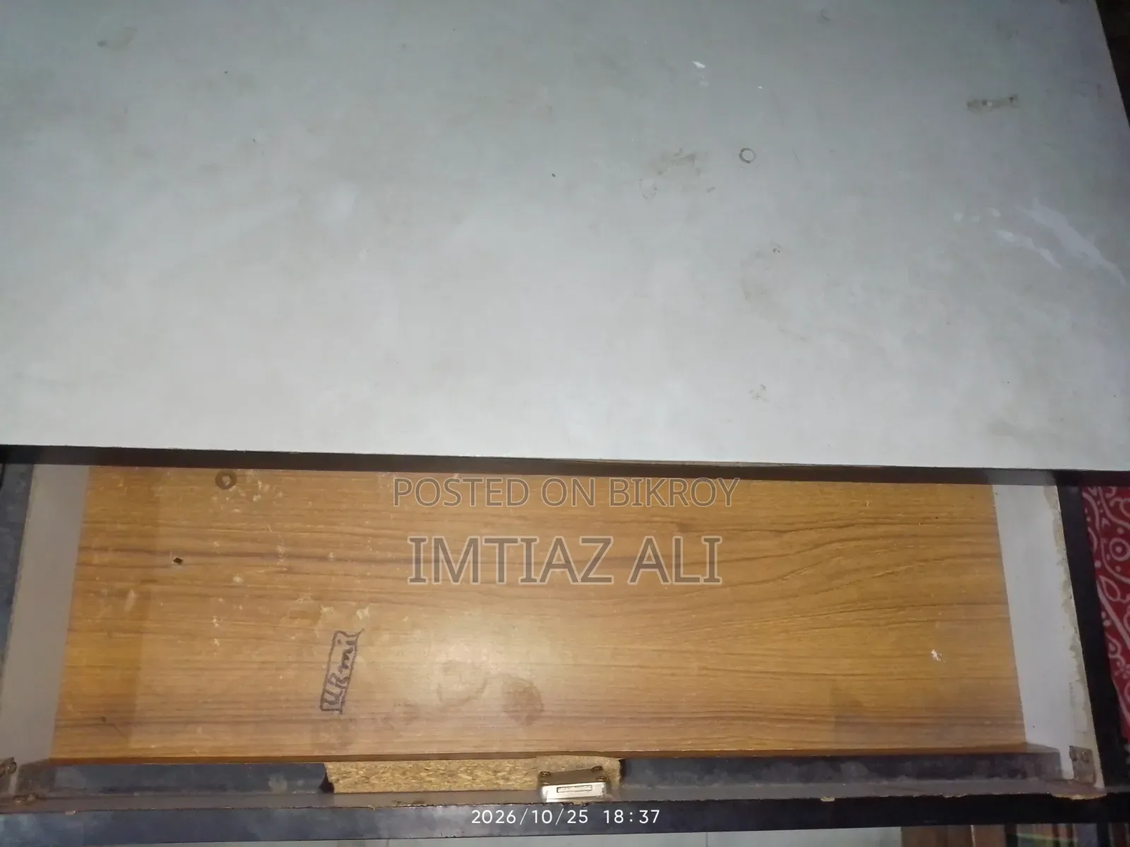 Reading Table