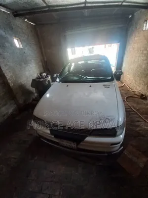 Toyota Corolla Sedan 1993 White